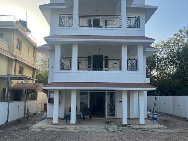 4 BHK Independent House in Bodakdev for resale Ahmedabad. The reference number is 19745854