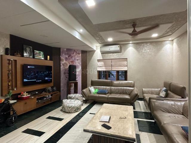 4 BHK Independent House in Bodakdev for resale Ahmedabad. The reference number is 20569131