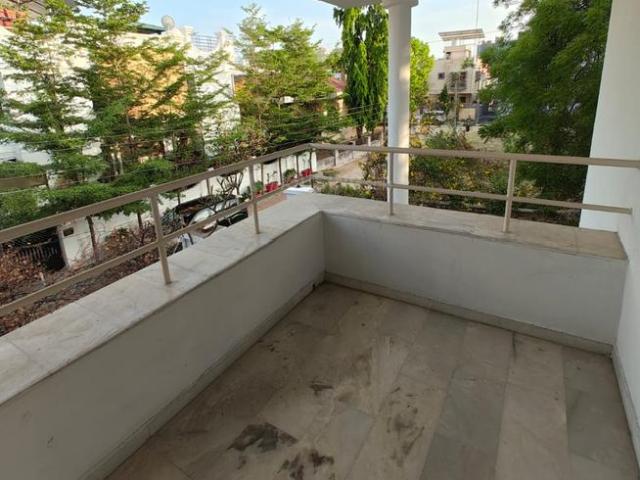 4 BHK Independent House in Bopal for resale Ahmedabad. The reference number is 20097972