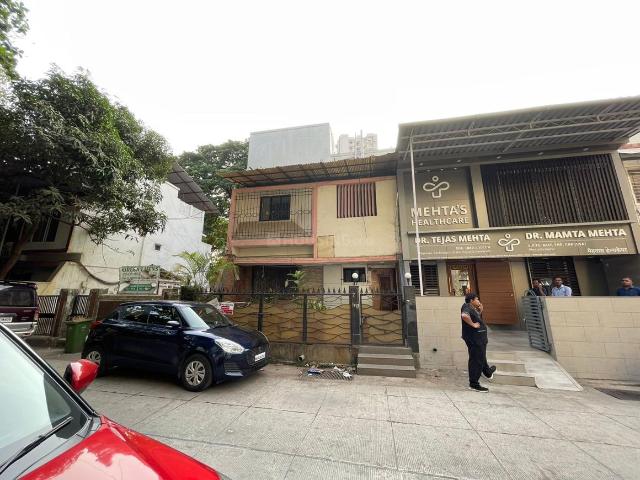 4 BHK Independent House in Borivali West for resale Western Suburbs. The reference number is 15543879