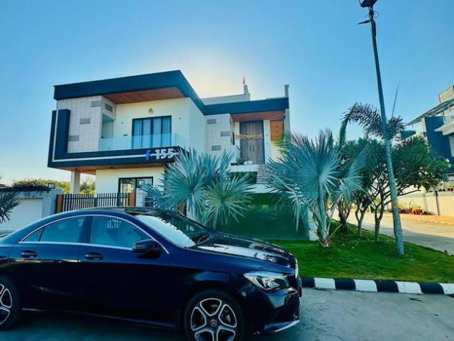 4 BHK Independent House in County Walk Township for rent Indore. The reference number is 20962602