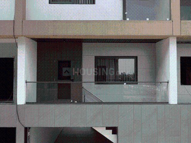 4 BHK Independent House in Dindoli for resale Surat. The reference number is 19116930