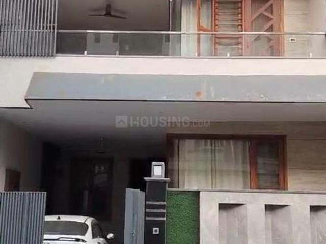 4 BHK Independent House in Ganga Nagar for resale Meerut. The reference number is 17161703