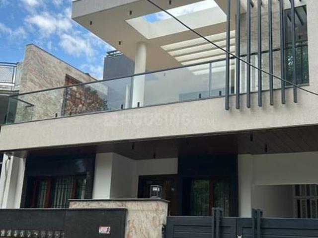 4 BHK Independent House in Gomti Nagar for resale Lucknow. The reference number is 17745818