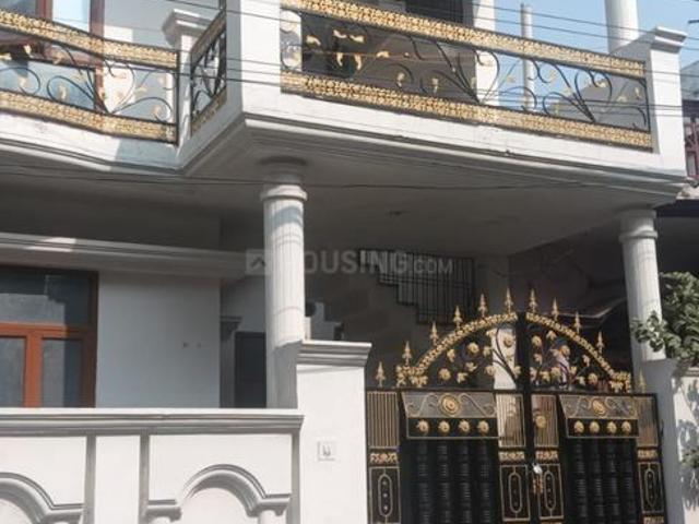 4 BHK Independent House in Gomti Nagar for resale Lucknow. The reference number is 20759234