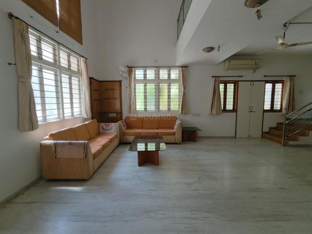 4 BHK Independent House in Gurukul for resale Ahmedabad. The reference number is 20386711