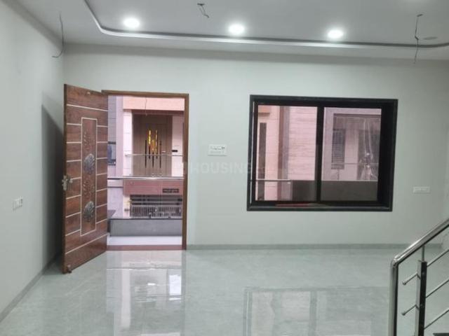 4 BHK Independent House in Jahangirabad for resale Surat. The reference number is 20916919
