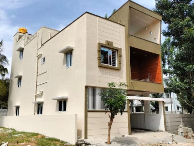 4 BHK Independent House in Jayamahal for resale Bengaluru. The reference number is 18759417