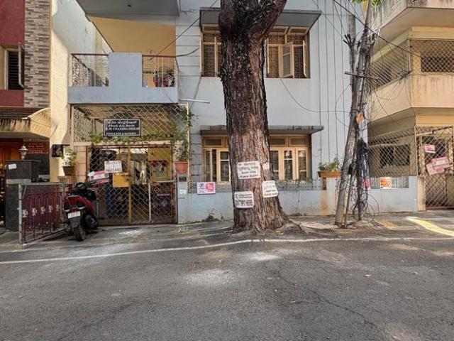 4 BHK Independent House in Jayanagar for resale Bengaluru. The reference number is 19878739
