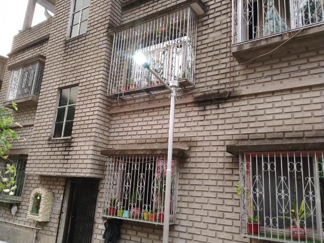 4 BHK Independent House in Joka for resale Kolkata. The reference number is 14555016