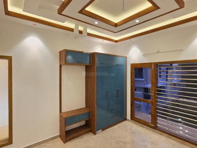 4 BHK Independent House in Kalamassery for resale Kochi. The reference number is 20910677