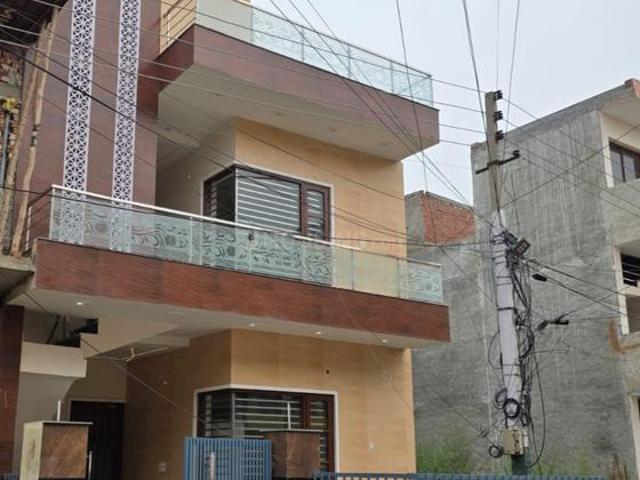 4 BHK Independent House in Kharar for resale Mohali. The reference number is 17765467