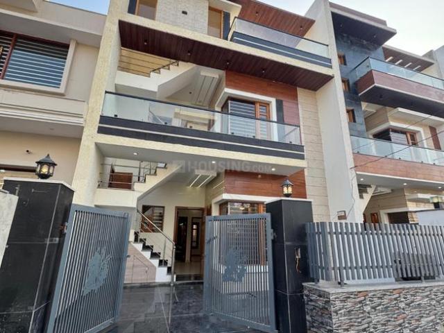 4 BHK Independent House in Kharar for resale Mohali. The reference number is 19391684