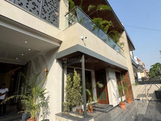 4 BHK Independent House in Kharar for resale Mohali. The reference number is 20339720