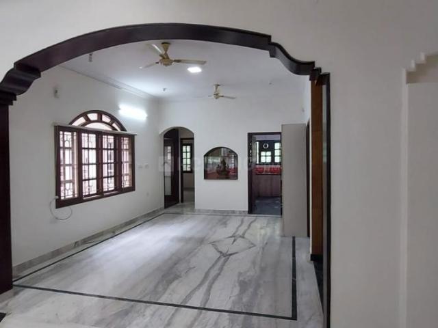 4 BHK Independent House in Koramangala for resale Bangalore. The reference number is 15597321