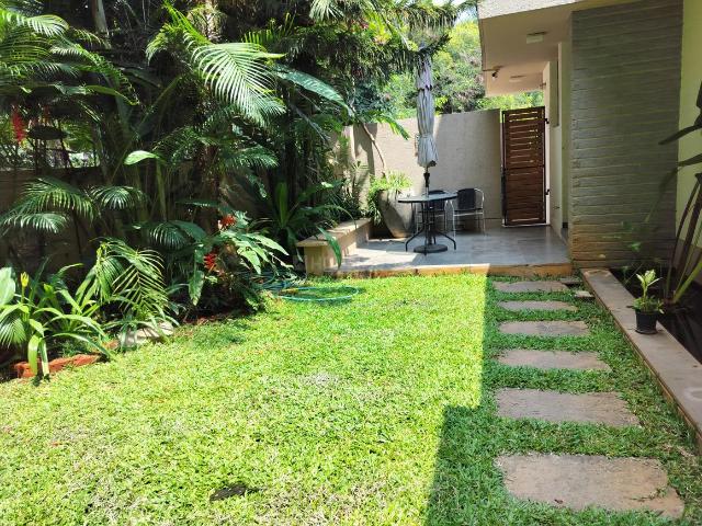 4 BHK Independent House in Koramangala for resale South Bangalore. The reference number is 17460502