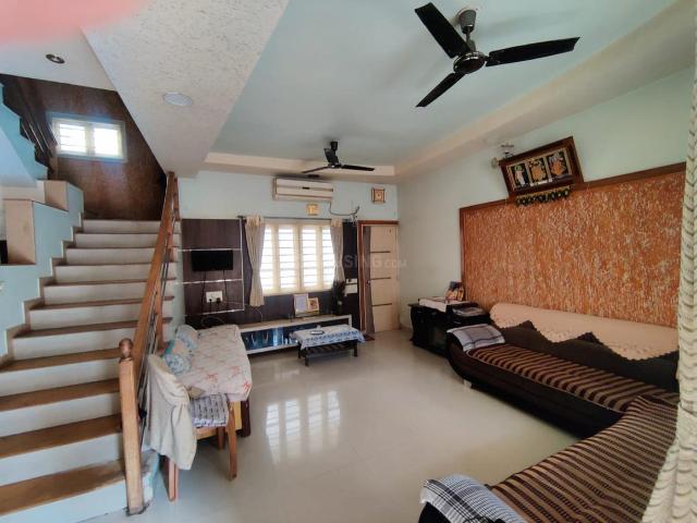 4 BHK Independent House in Maninagar for resale Ahmedabad. The reference number is 14230152