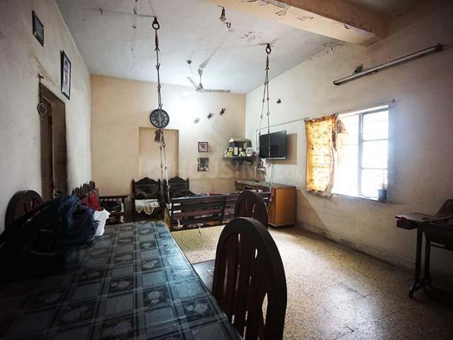 4 BHK Independent House in Maninagar for resale Ahmedabad. The reference number is 19948889