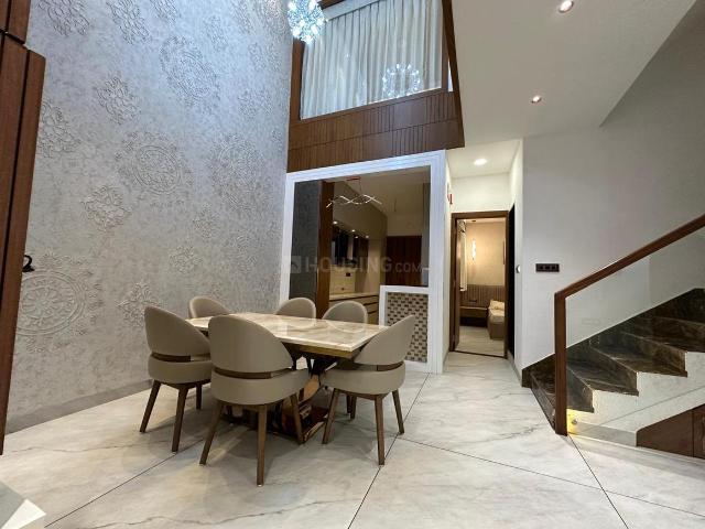 4 BHK Independent House in Mahalakshmi Nagar for resale Indore. The reference number is 20476785