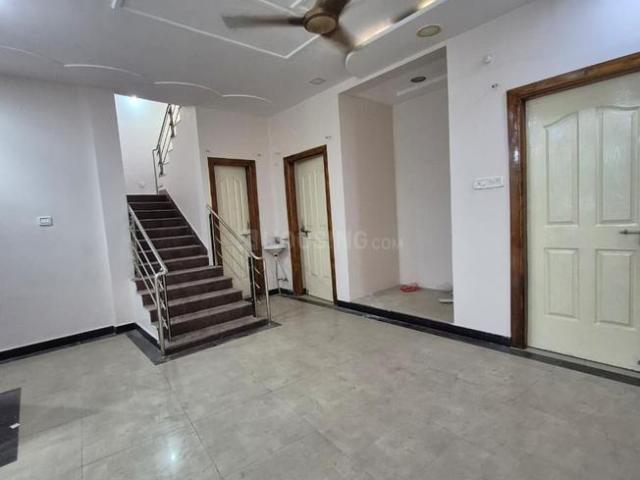 4 BHK Independent House in Mahaveer Nagar for rent Raipur. The reference number is 20178776