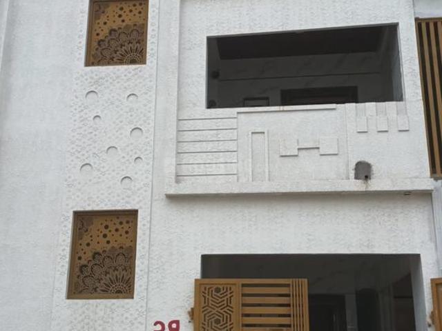4 BHK Independent House in Margondanahalli for resale Bangalore. The reference number is 17700477