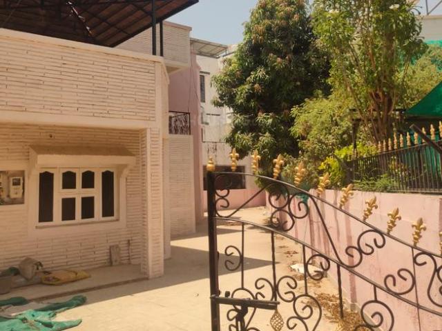 4 BHK Independent House in Motera for rent Ahmedabad. The reference number is 17791278