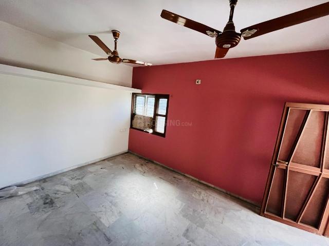 4 BHK Independent House in Motera for rent Ahmedabad. The reference number is 19471296