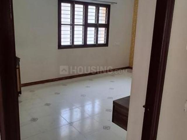 4 BHK Independent House in Motera for rent Ahmedabad. The reference number is 20569797
