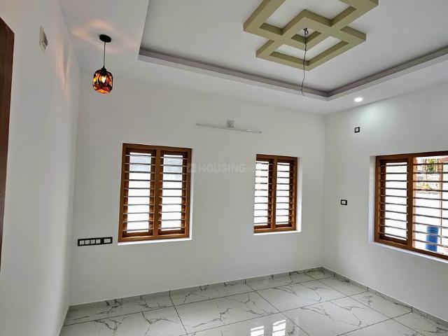 4 BHK Independent House in Mulanthuruthy for resale Ernakulam. The reference number is 16609571