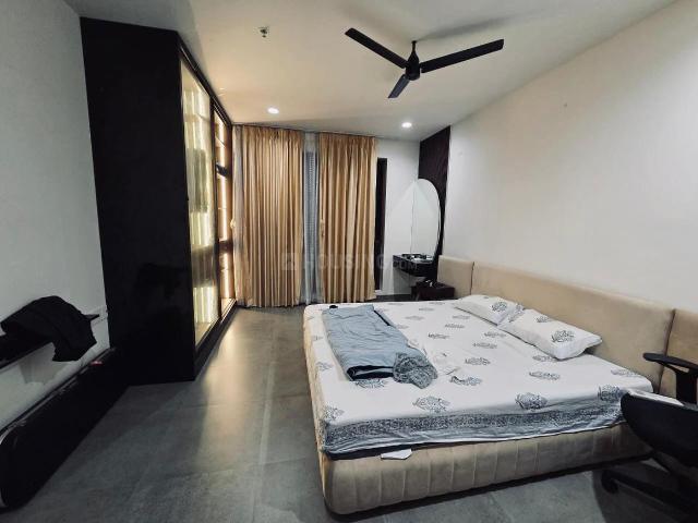 4 BHK Independent House in Neelankarai for rent Chennai. The reference number is 18973903