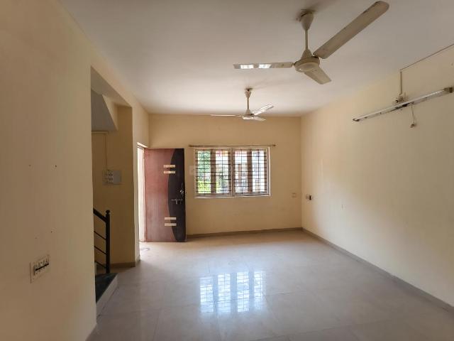 4 BHK Independent House in New Alkapuri for rent Vadodara. The reference number is 16980662