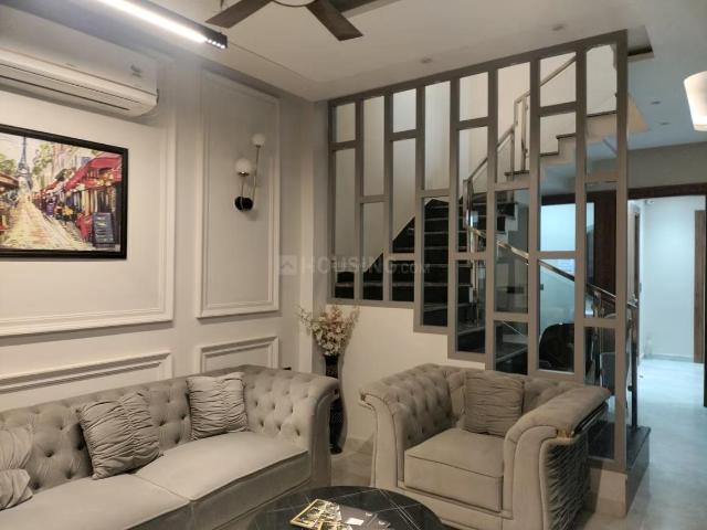 4 BHK Independent House in Noida Extension for resale Greater Noida. The reference number is 17255108