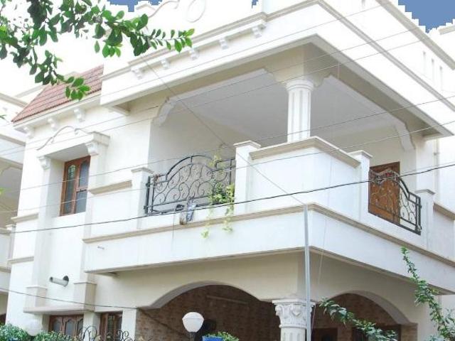 4 BHK Independent House in Old Bowenpally for resale Secunderabad. The reference number is 17132718