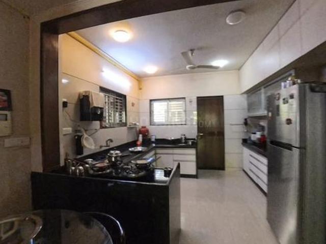 4 BHK Independent House in Piplod for resale Surat. The reference number is 19976854