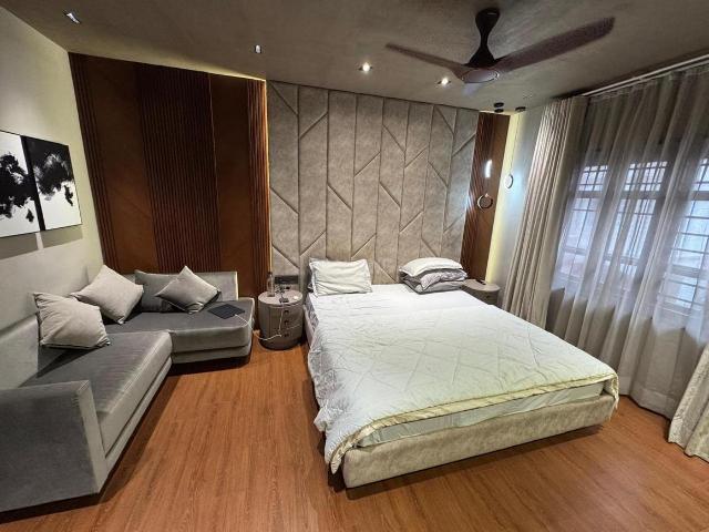 4 BHK Independent House in Prahlad Nagar for rent Ahmedabad. The reference number is 20812555