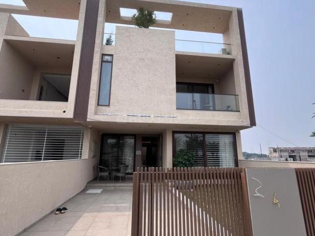 4 BHK Independent House in Rau for resale Indore. The reference number is 20205357