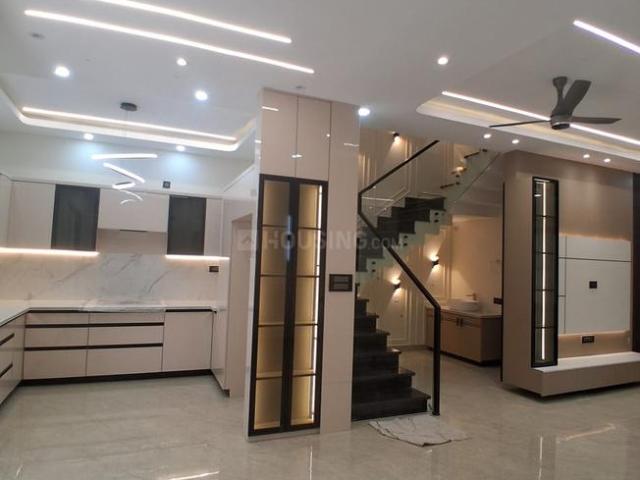4 BHK Independent House in Sahastradhara Road for resale Dehradun. The reference number is 20197101