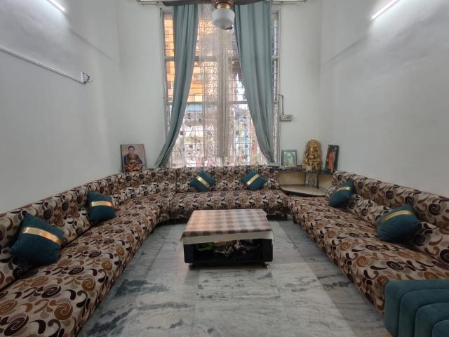 4 BHK Independent House in Satellite for resale Ahmedabad. The reference number is 20080938