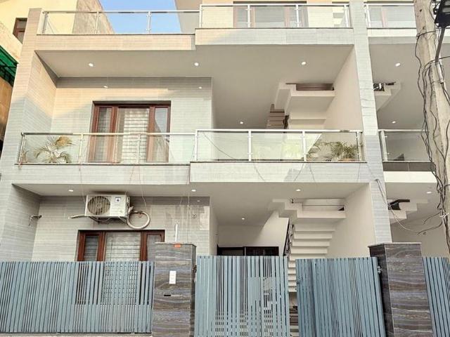 4 BHK Independent House in Sector 123 for resale Mohali. The reference number is 16470685