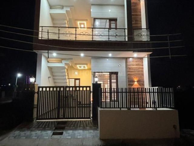 4 BHK Independent House in Sector 123 for resale Mohali. The reference number is 16604301