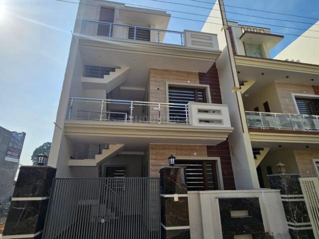 4 BHK Independent House in Sector 123 for resale Mohali. The reference number is 17253616