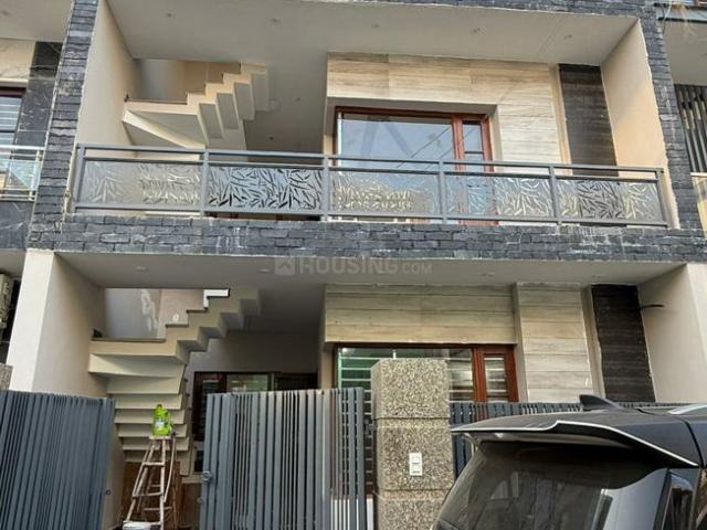 4 BHK Independent House in Sector 123 for resale Mohali. The reference number is 20754911
