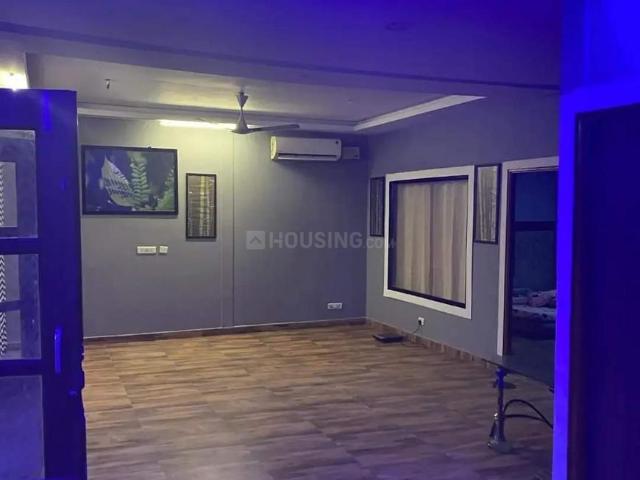 4 BHK Independent House in Sector 135 for resale Noida. The reference number is 17116147