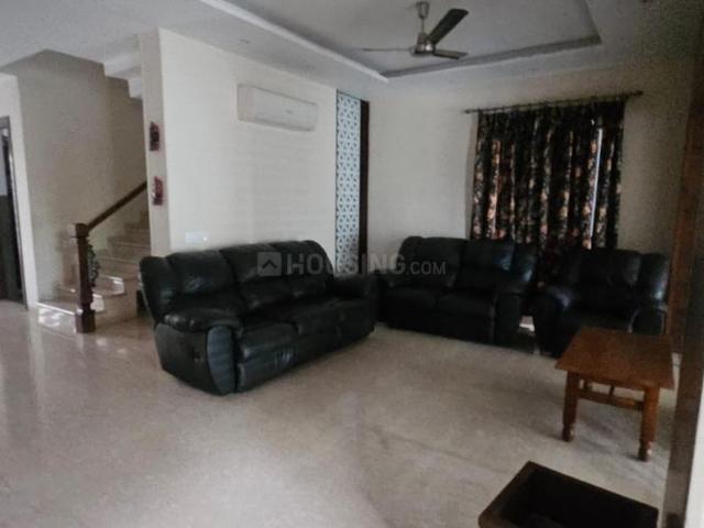 4 BHK Independent House in Sector 21 for rent Chandigarh. The reference number is 20380284