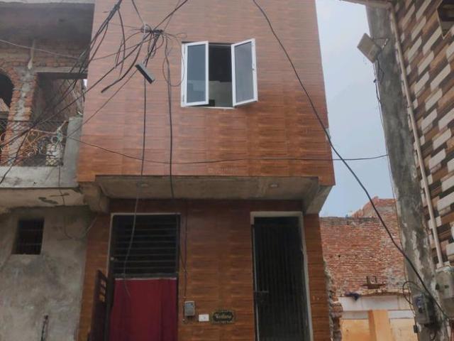 4 BHK Independent House in Sector 23 for resale Faridabad. The reference number is 20898455