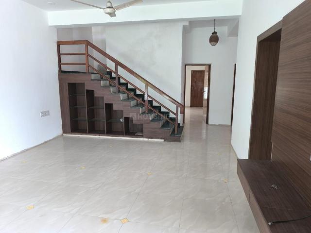 4 BHK Independent House in Sector 7 for rent Gandhinagar. The reference number is 20799576