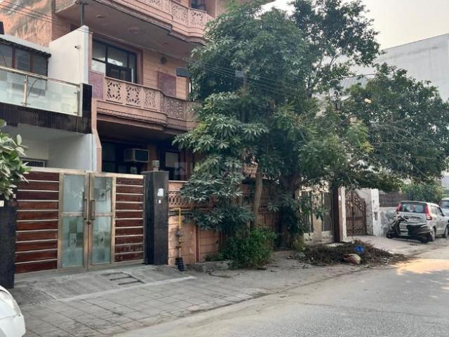 4 BHK Independent House in Sector 7 for resale Faridabad. The reference number is 20921945