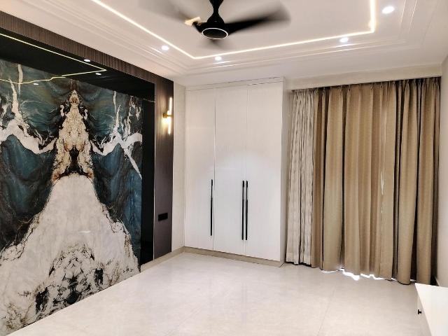4 BHK Independent House in Sector 7 for resale Gurgaon. The reference number is 19159215