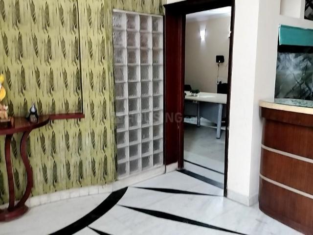 4 BHK Independent House in Sector 40 for resale Noida. The reference number is 15122356