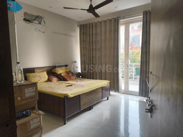 4 BHK Independent House in Sector 45 for rent Noida. The reference number is 19639604